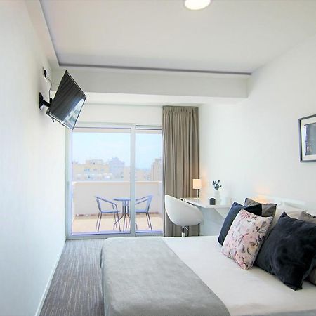 Phaedrus Living: Luxury Suite Nicosia 508 Екстер'єр фото