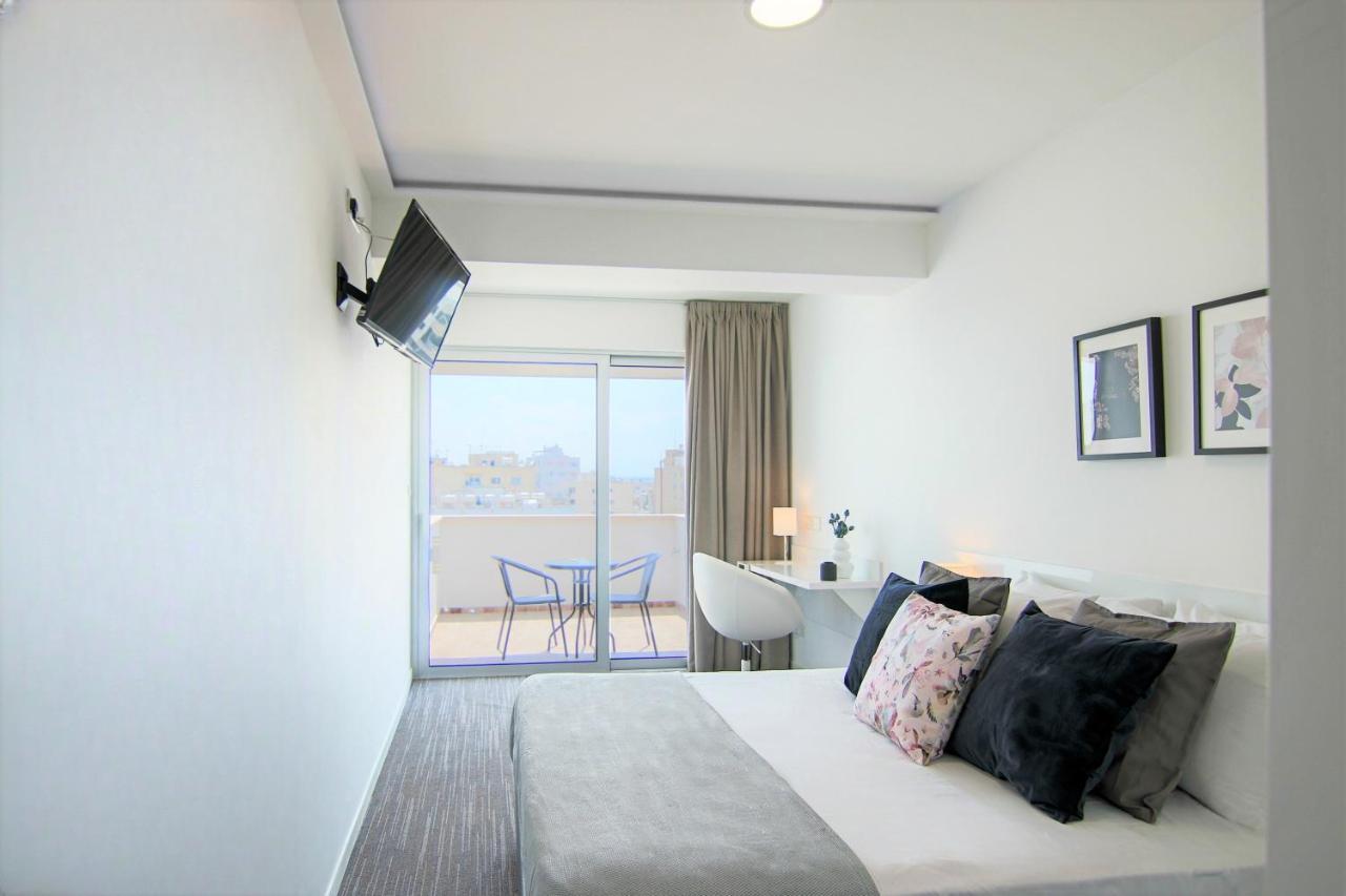Phaedrus Living: Luxury Suite Nicosia 508 Екстер'єр фото